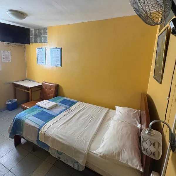 HOSTAL HOGAR 3 Estrellas - CHEPÉN, hotel em Chepén