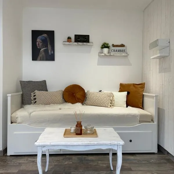 Charmant Studio, hotel u gradu 'Le Breuil-en-Bessin'