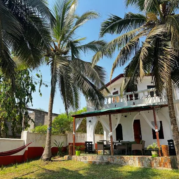 Green Protection Beach House Ghana，Kokrobite的飯店