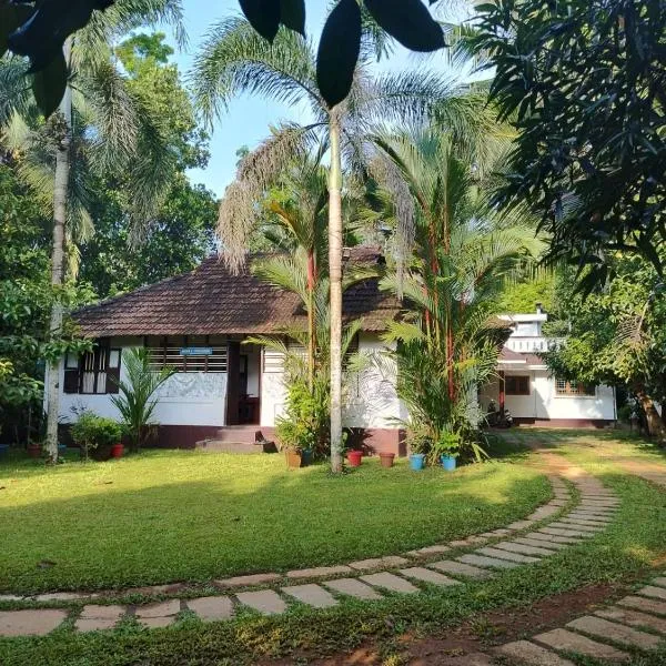 The Mangosteen Homestay, hotel v mestu Kodanad