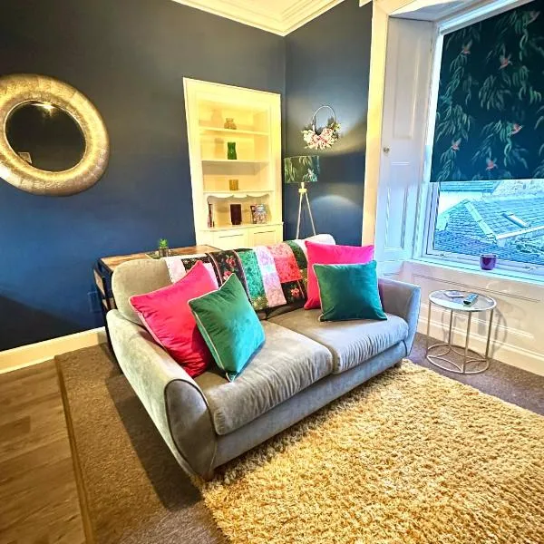 Small Cosy Flat, hotel em Helensburgh