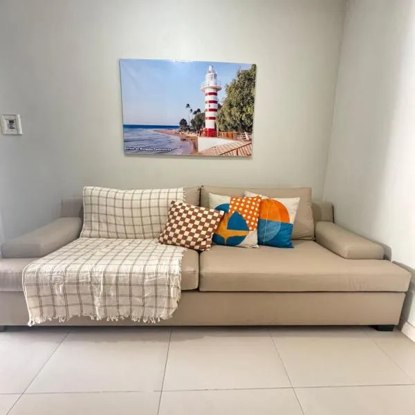 Casa Recanto Sol Dourado Paracuru a 200 metros da praia – hotel w mieście Paracuru