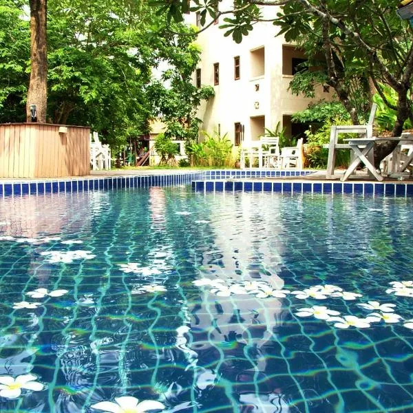 River Resort & Spa, hotel di Sa Kaeo