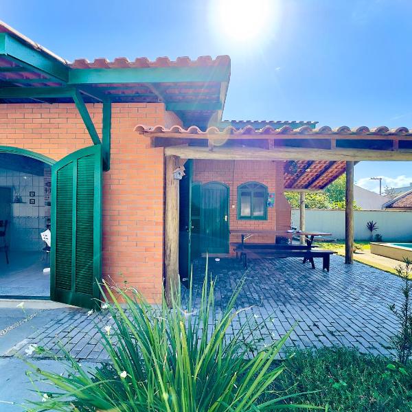Casa Completa com Piscina Churrasqueira Wi-Fi e Garagem para 3 Carros a 500m da Praia Acomoda 11 Pessoas, 4 Quartos e Ar Condicionado - Foto 4