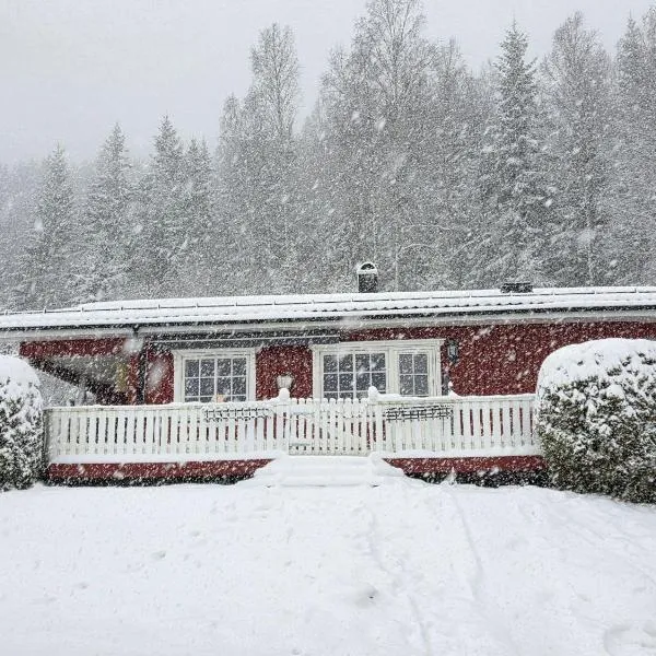 Sunne Stugcenter 12, hotel en Gräsmark