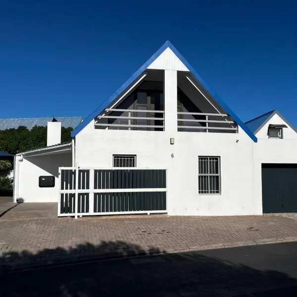 6 On Santorini, hotel in Langebaan