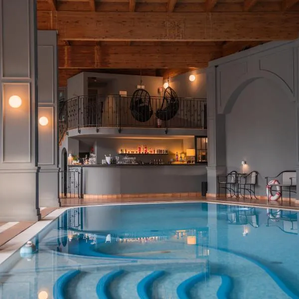 Alchimia WellResort, hotel em Comano Terme