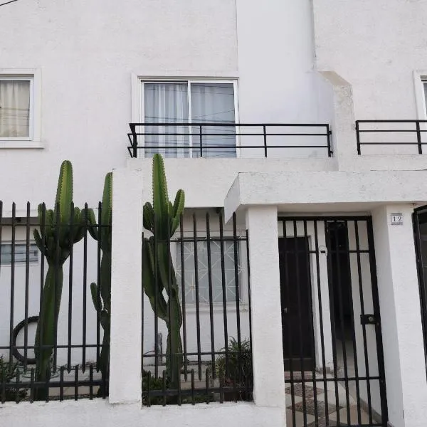 MINI Dpto muy bien ubicado، فندق في كوكيمبو