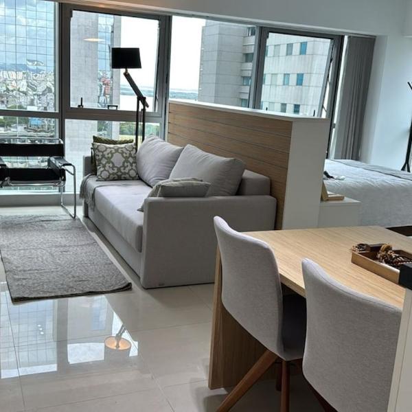 Studio ao lado shopping com Vista Guaíba
