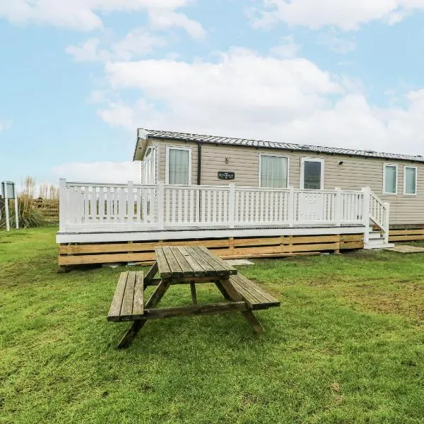 Trewan Chalet, hotel u gradu Holyhead