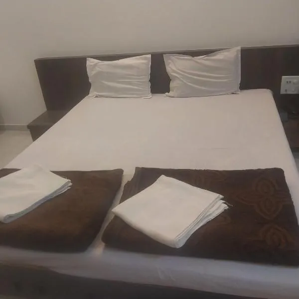 Hotel Jawahar Palace, hotel i Bhusāwal