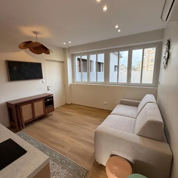 Appartement calme et élégant au coeur du village, hótel í Schiltigheim