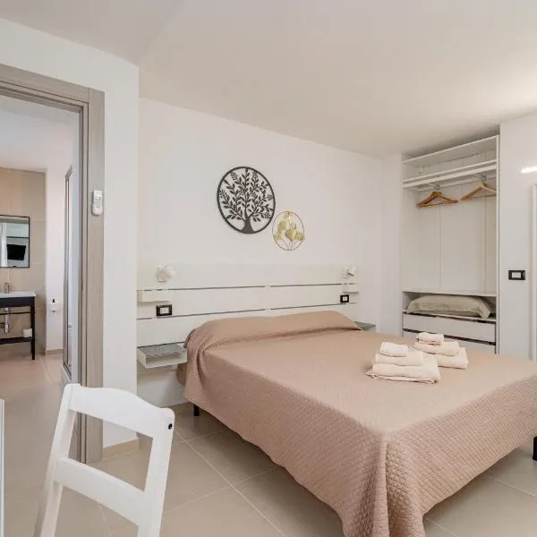 Domo Le Mura Puniche, nel cuore di Olbia, Hotel in Olbia