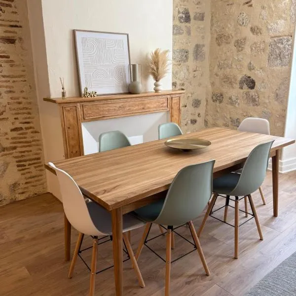 Nid de l'Union - Appart rénové 2e étage - Plus Beau Village de France - Clim, hotel v mestu Monflanquin