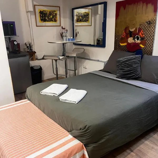 Appart VH - Bienvenue au Lilas, hotel di Les Lilas