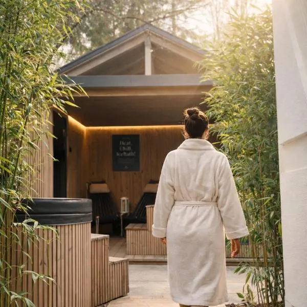 TauberChalet I Boutique-Ferienhaus mit Private Spa, Sauna & Whirlpool I Naturidyll und doch nur 10 Min zur Altstadt, hotel i Rothenburg ob der Tauber