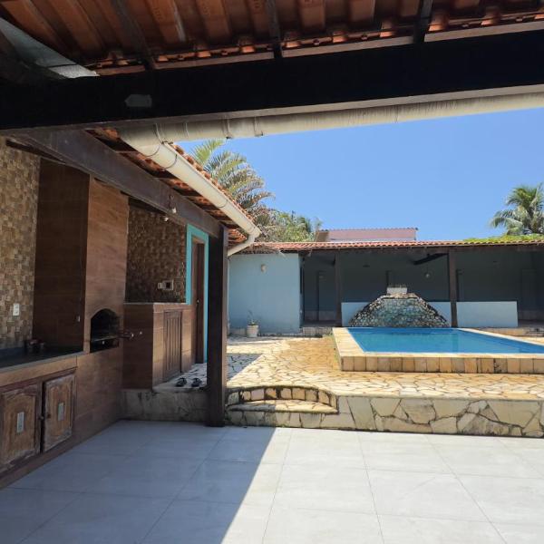 Casa no Centro Saquarema 150mts da Praia