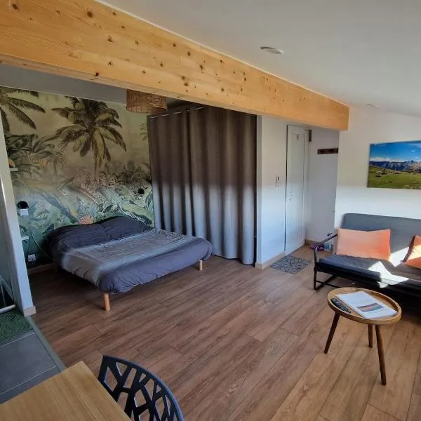 Studio Pyrenées, hotel u gradu 'Lombez'