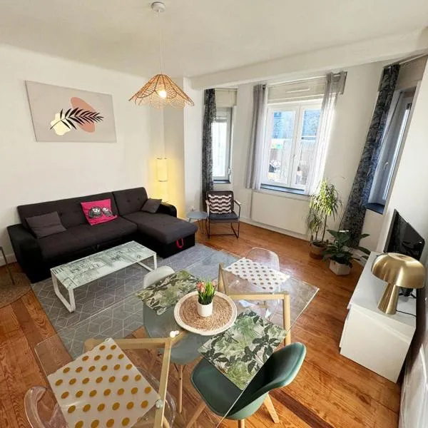 Spacious 2 rooms at 10 min from Strasbourg Center、シルティカイムのホテル