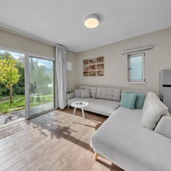 Engel apartments -אירוח למטיילים בגליל עליון, hotel em Tsiv'on