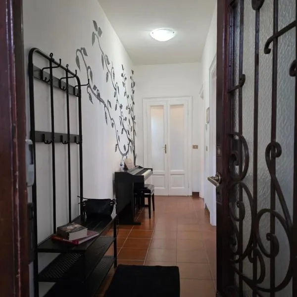 Pizza & Pizzoccheri House, hotel en Lecco