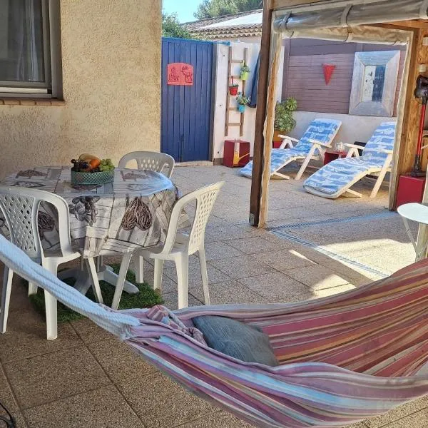 Cosy kaz, hotel in Bormes-les-Mimosas