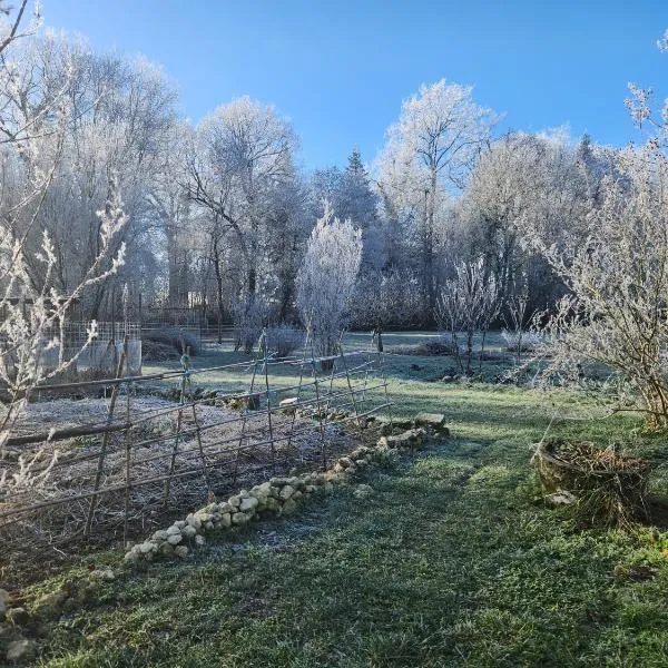 Moulin de Montizeau, מלון בSaint-Maigrin