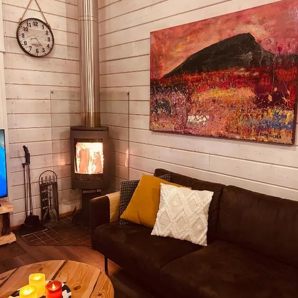 Unelmasäleikkö 2, viešbutis mieste Kitilė