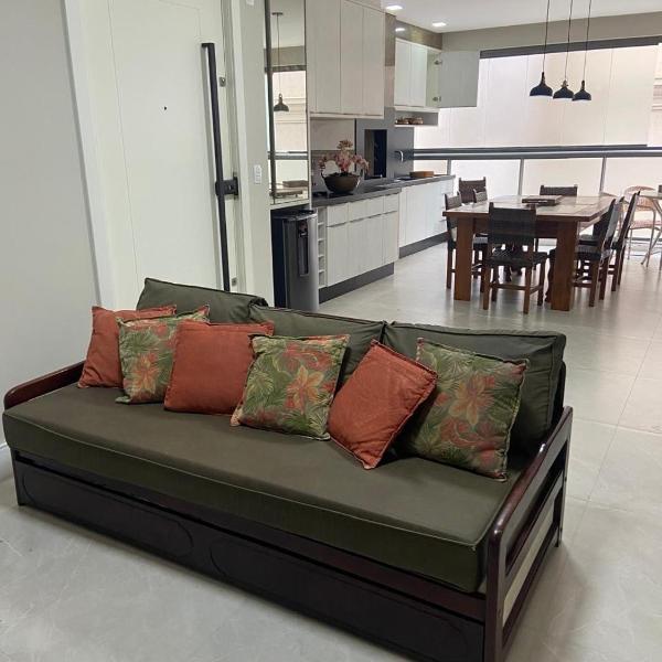 Apartamento 25 metros do mar