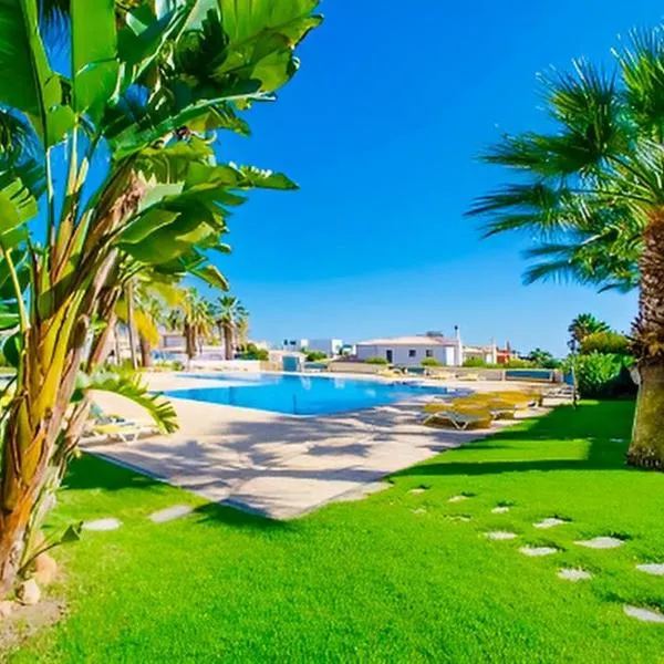 Condo-Pool walk to the Beach by Algarve Dream Holidays, hotel Albufeirában
