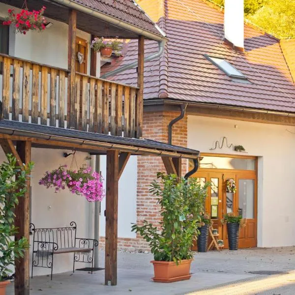 Farma Zelená Ruža, hotel em Kľačno