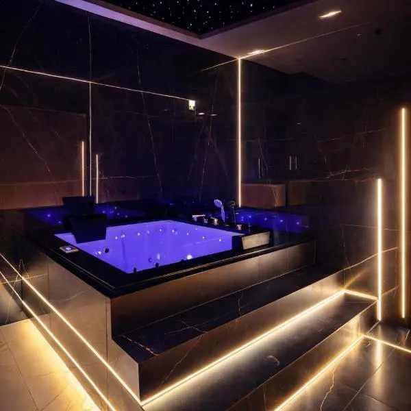 Anielski Apartament z jacuzzi i sauną NOWY 2 sypialnie Relaks & SPA, Hotel in Krakau