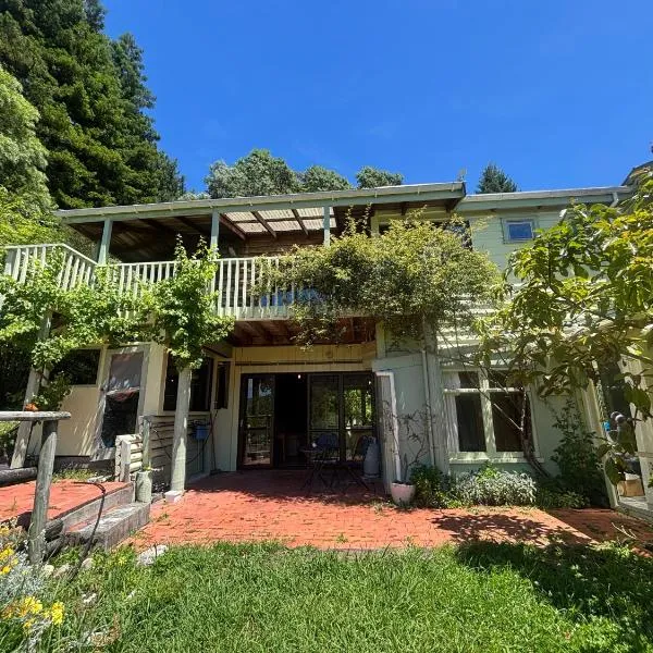 Abel Tasman guest house, Hotel in Marahau