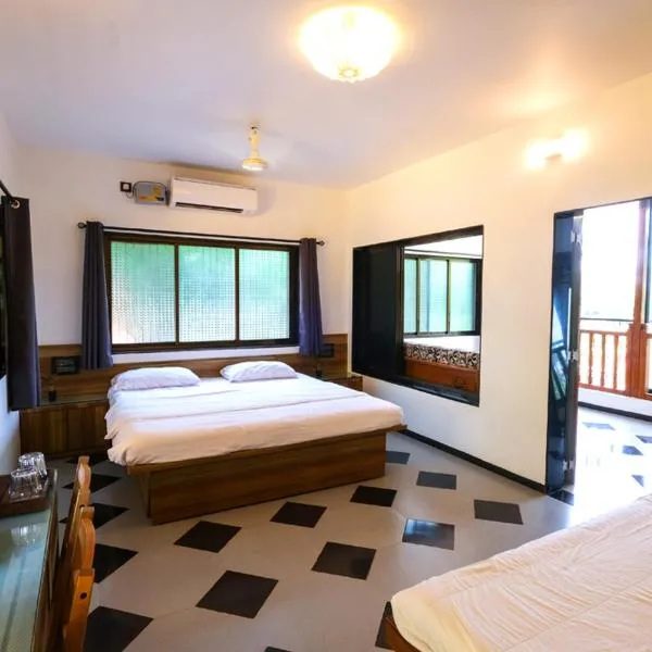 Saguna Baug Agro Tourism, hotel v mestu Neral