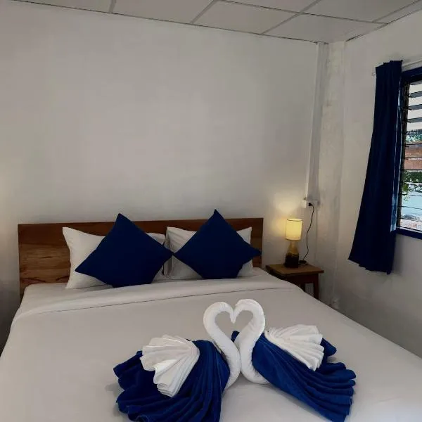 SeaSmile Beach Resort Koh Jum, hotel u gradu Ko Jum