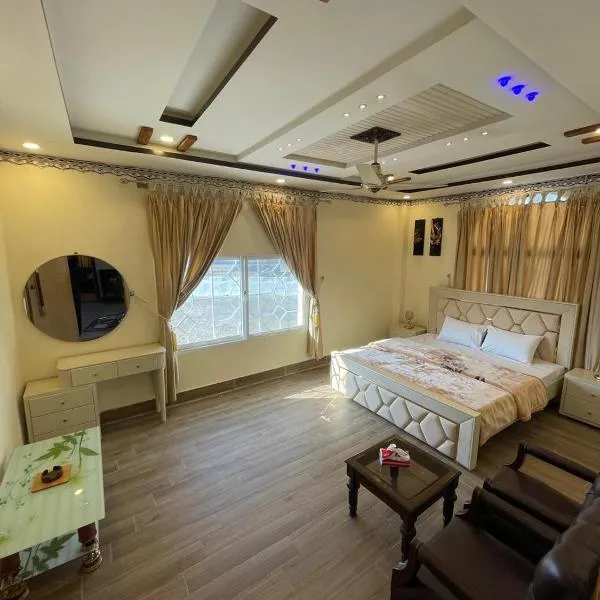 Khanpur에 위치한 호텔 Royal swiss Hotel Khanpur