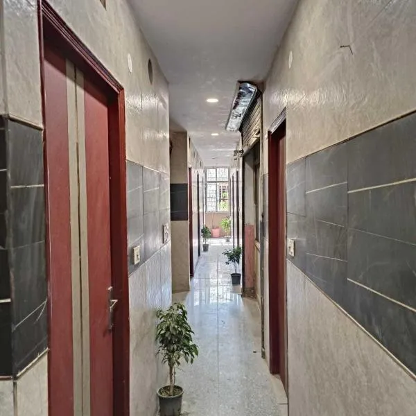 Hotal O Cloud Inn – hotel w Nowym Delhi