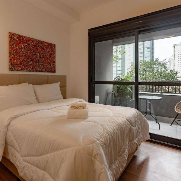 Estudio novo com piscina e próximo a Congonhas