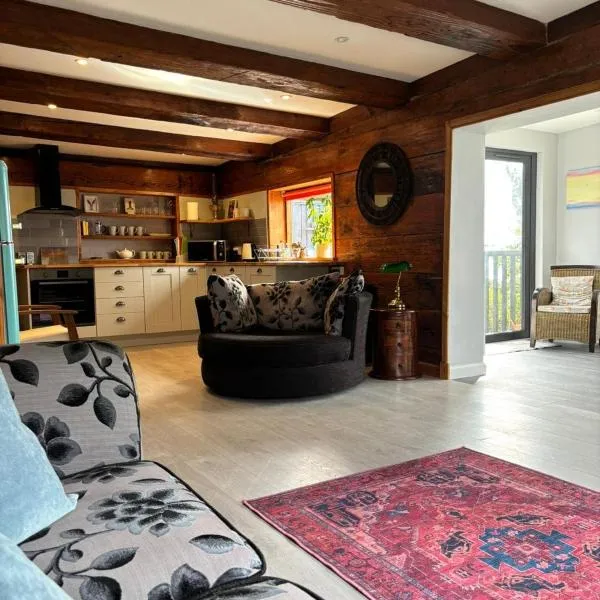 Cosy coastal hideaway with incredible sea views, ξενοδοχείο σε Fortrose