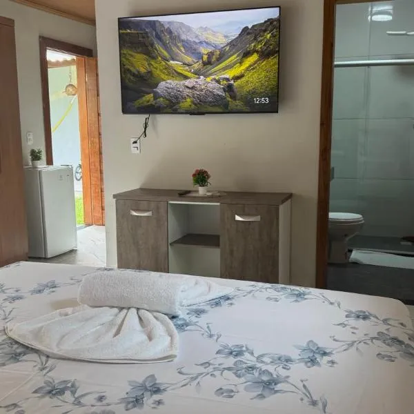 Bangalô em uma área próxima a praia e centro, Hotel in Porto Seguro