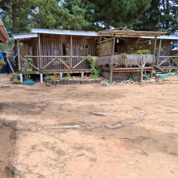 Cabañas Luz de Luna Laguna Verde Valparaiso, hotel di Valparaíso