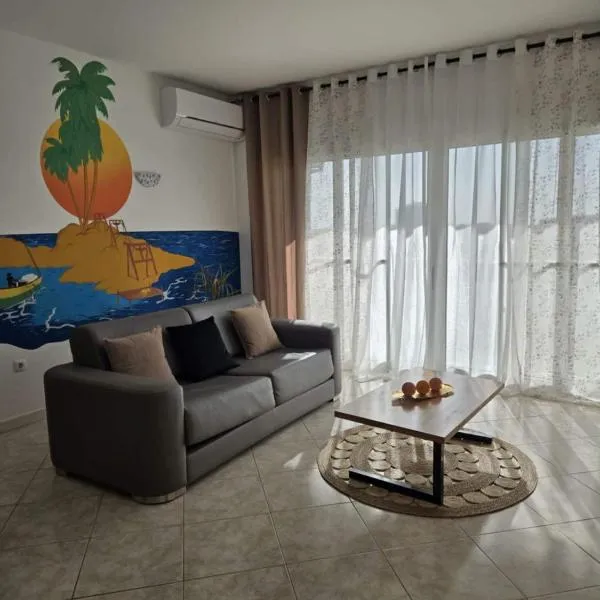 Golden Flow, Hotel in Espargos