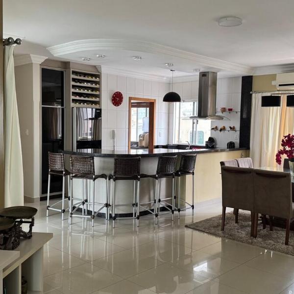 Apartamento com 3 quartos em Meia Praia - Itapema - SC