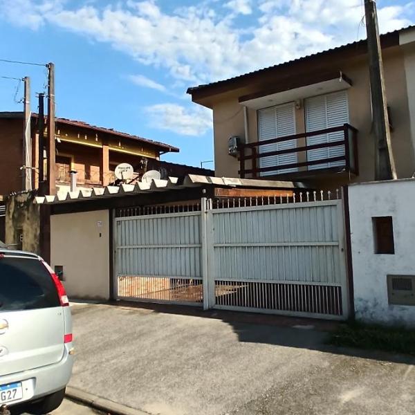 SOBRADO COMPLETO e ACONCHEGANTE 8 PESSOAS