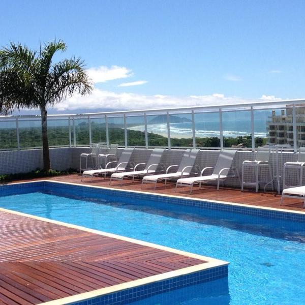 Apartamento na Riviera com piscina na cobertura