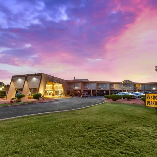 Scenic View Inn - Lake Powell - Page AZ, hotel u gradu 'Page'