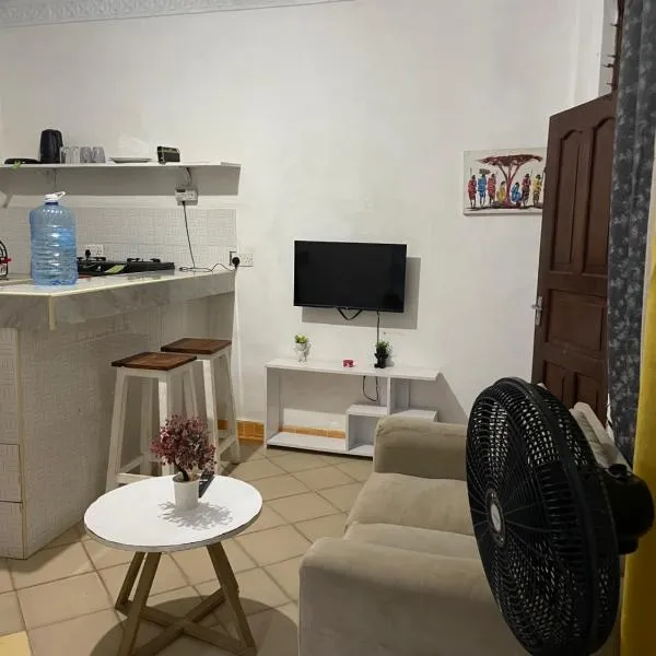 Jojo budget studio, хотел в Укунда