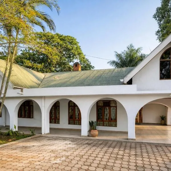 Toiwo Residence 4BR Home in Ilboru, Arusha, хотел в Аруша