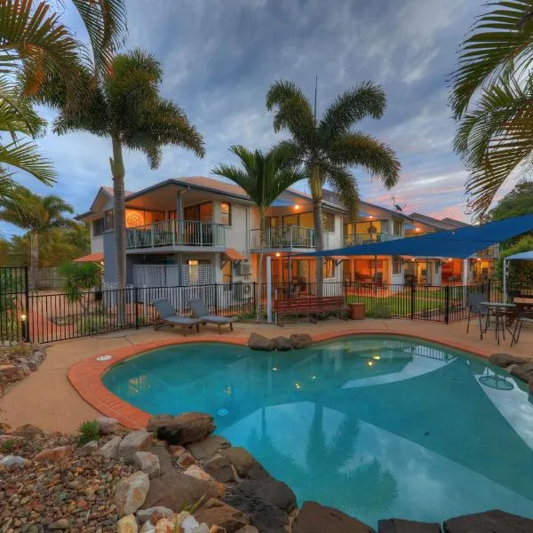 Dolphin Waters, ξενοδοχείο σε Tin Can Bay