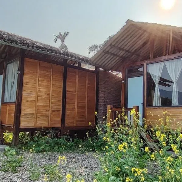 Pi Noọng Homestay & bungalow, hotel di Lan Hung